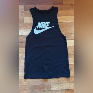 Women’s Nike Sleeveless Tee XS